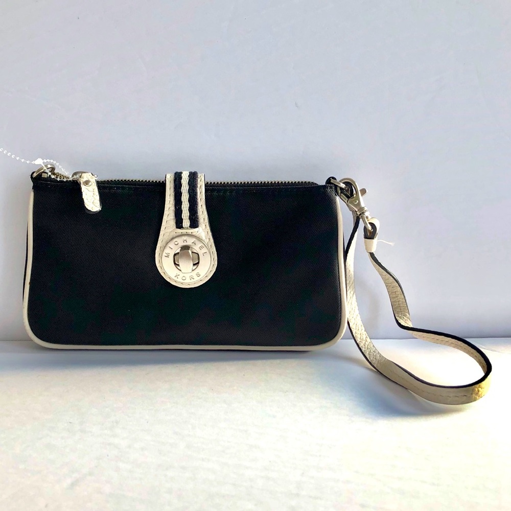 Vintage MICHAEL KORS black and white wristlet EUC